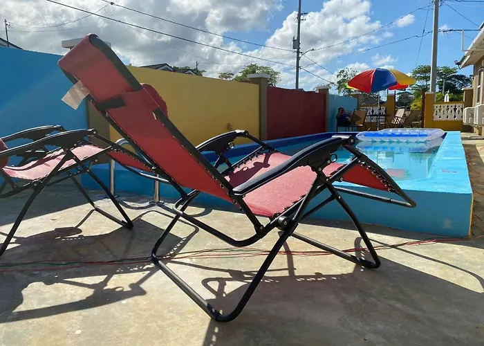 Paradise Shared Onsite Private Pool Onsite Gym Habitación en casa particular Ocho Ríos
