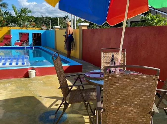 Paradise Shared Onsite Private Pool Onsite Gym