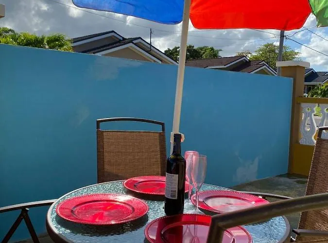 Paradise Shared Onsite Private Pool Onsite Gym